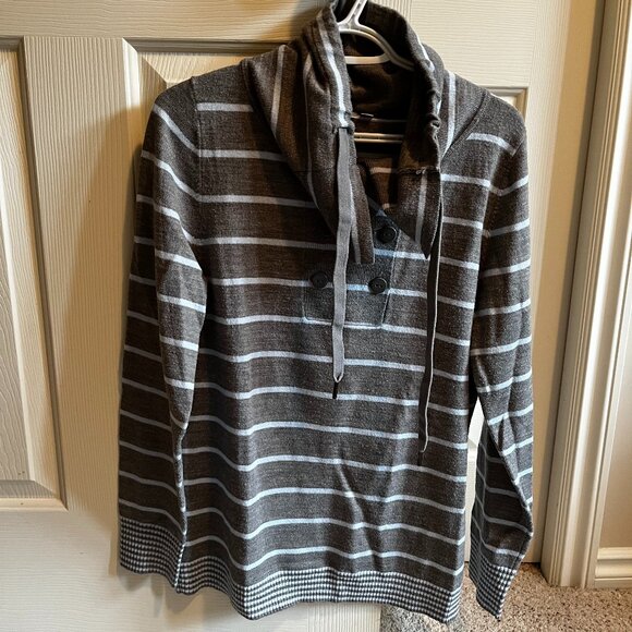 Twik Turtle Neck Sweater - Picture 1 of 3
